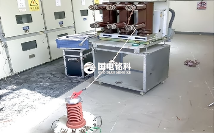 試驗變壓器(斷路器耐壓試驗)