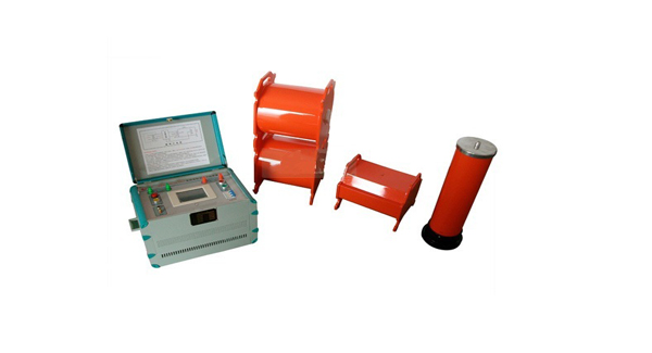 CVT串聯(lián)諧振升壓裝置